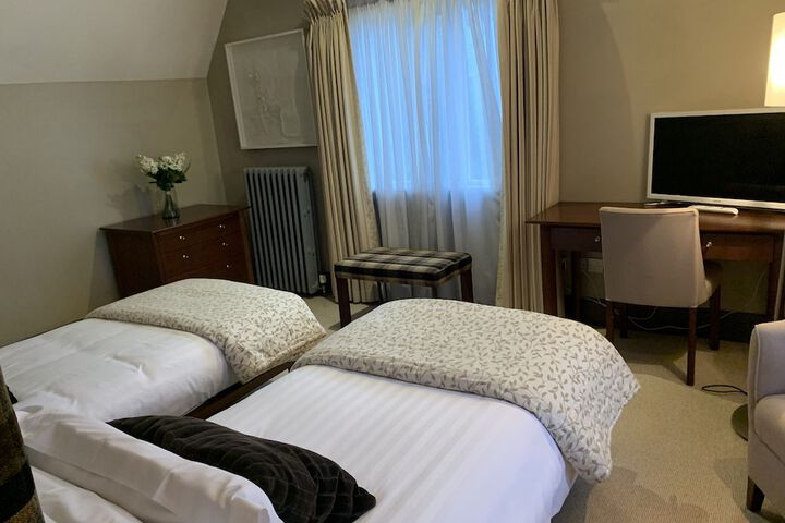 Room 19 of 37