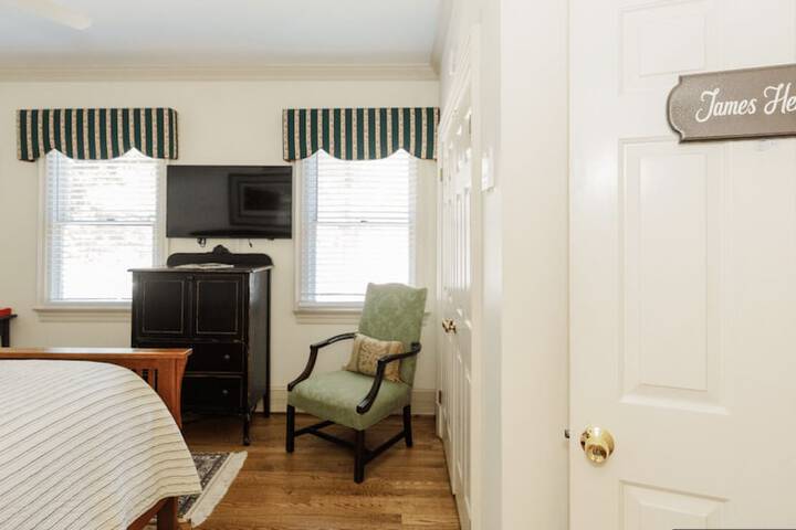 Room 9 of 59