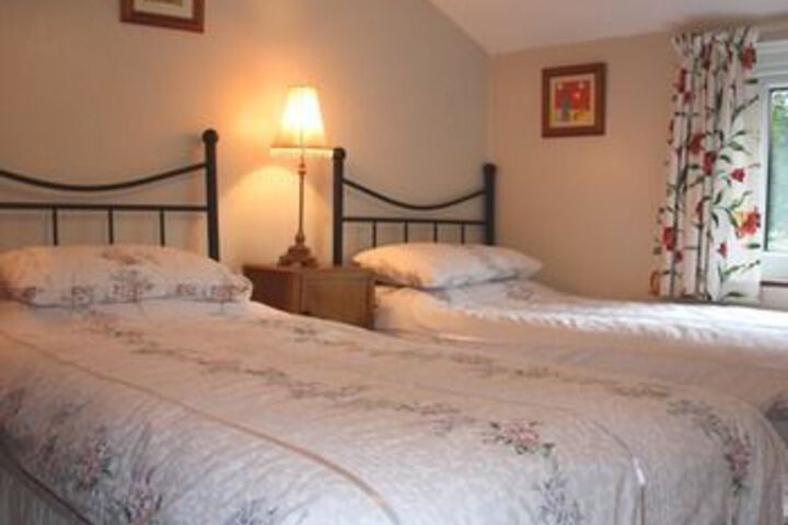 Room 21 of 28