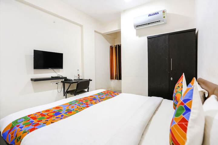 Room 17 of 26