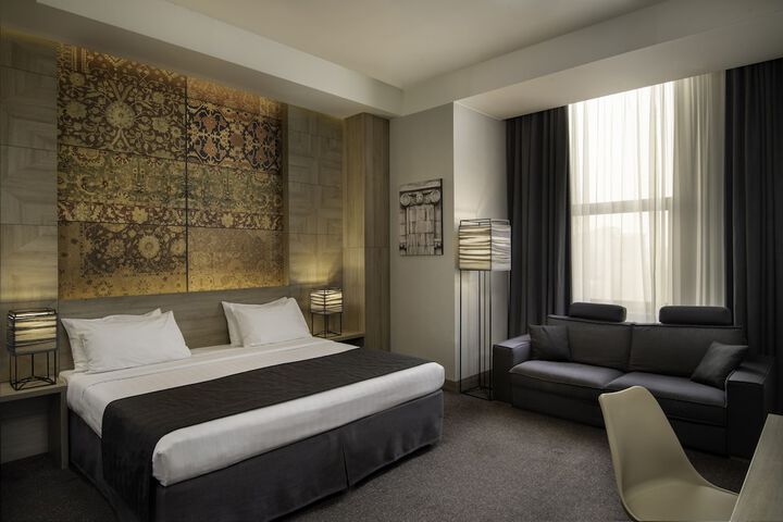 Room 20 of 46