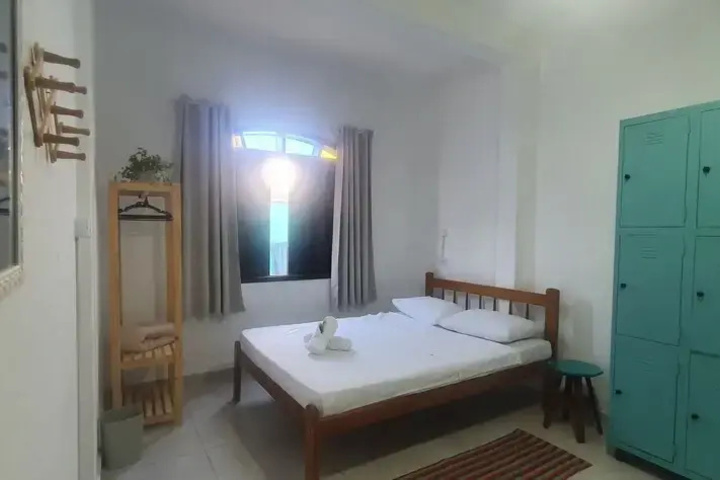 Room 5 of 26