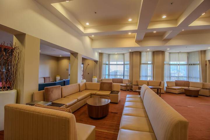 Guest Lobby