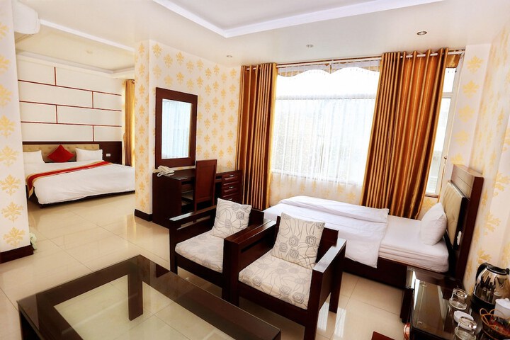 Room 18 of 22