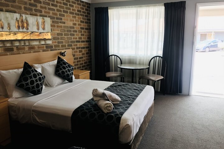 Room 46 of 152