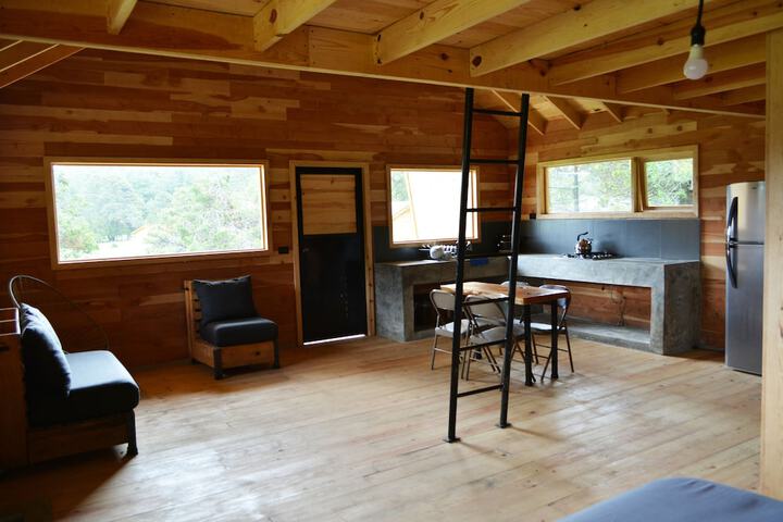 Room 47 of 80