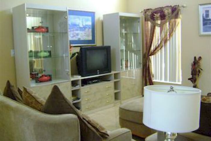 Room 25 of 34