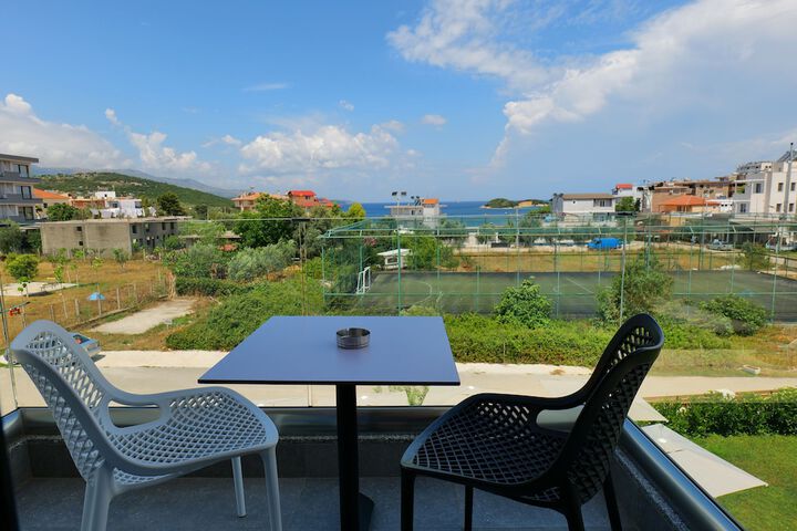Terrace/Patio 66 of 107