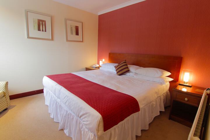 Room 10 of 62