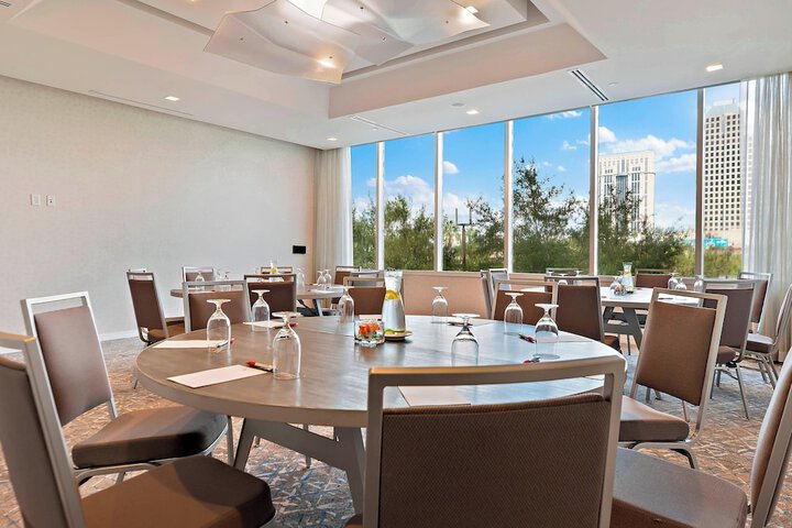 Meeting facility