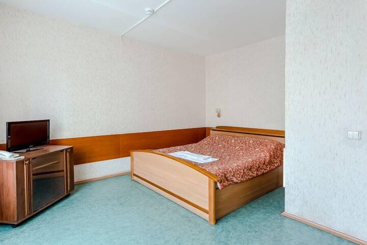 Room 16 of 45