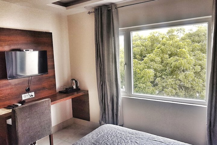 Room 47 of 74