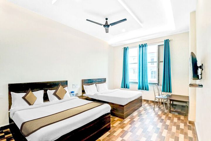 Room 7 of 38