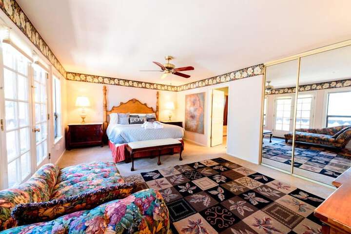 Room 4 of 39