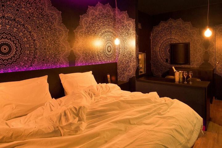 Room 18 of 57