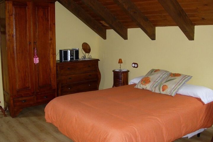 Room 8 of 49