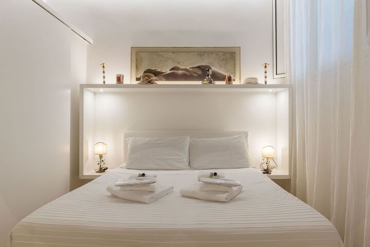 Room 17 of 22