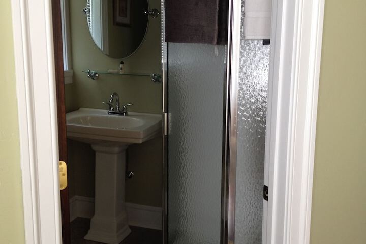 Room 15 of 26