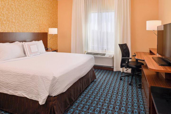 Room 7 of 25