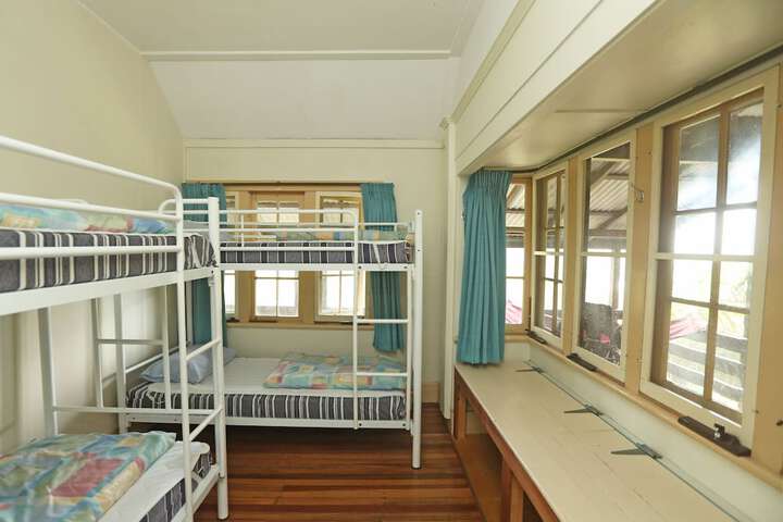 Room 17 of 54