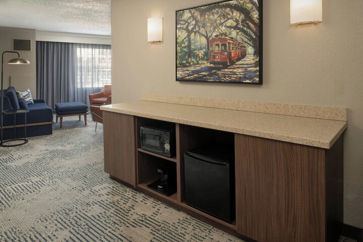 Room 16 of 64