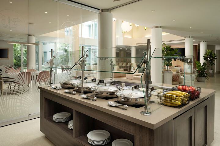 Breakfast buffet