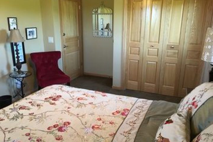 Room 17 of 44