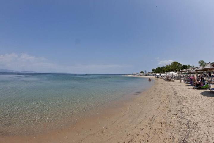 Beach 34 of 39