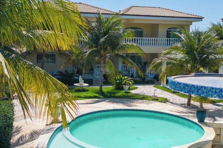 Hotel with Pool