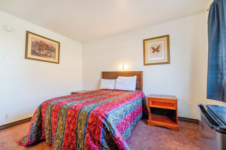 Room 54 of 120