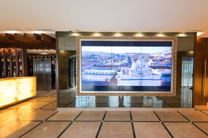 Lobby Photos