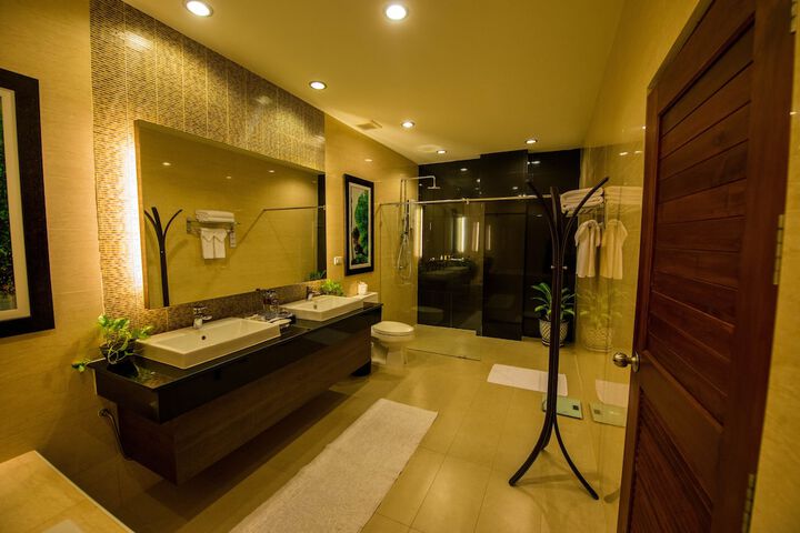 Room 20 of 79
