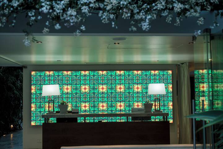 Hotel Interior 6 of 155