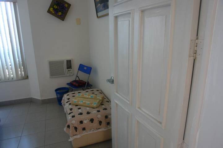 Room 5 of 29