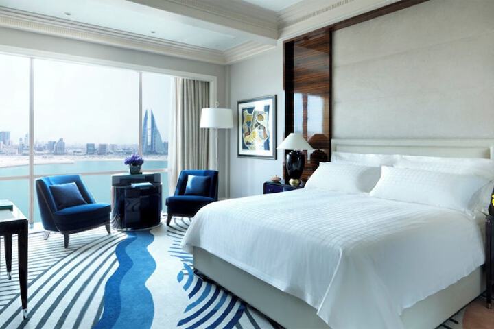 Room 32 of 147