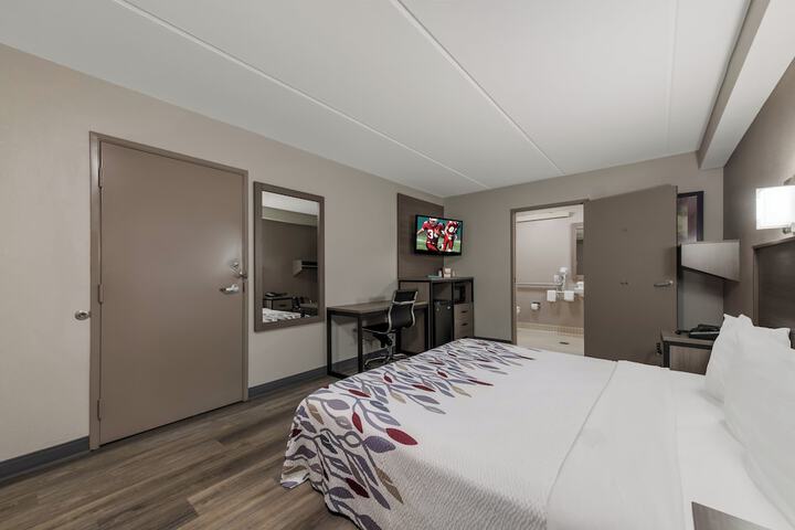 Standard | King Bed (15 of 18)
