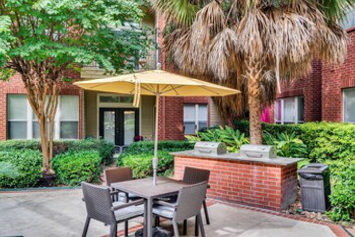Terrace/Patio 54 of 56