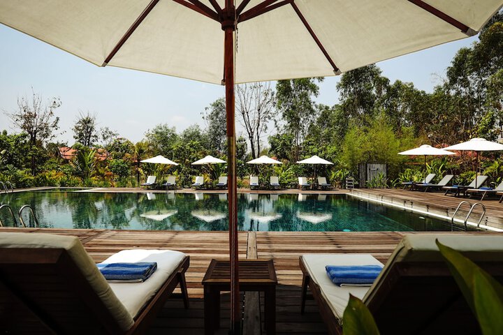 Pool 22 of 49