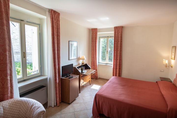 Room 12 of 55