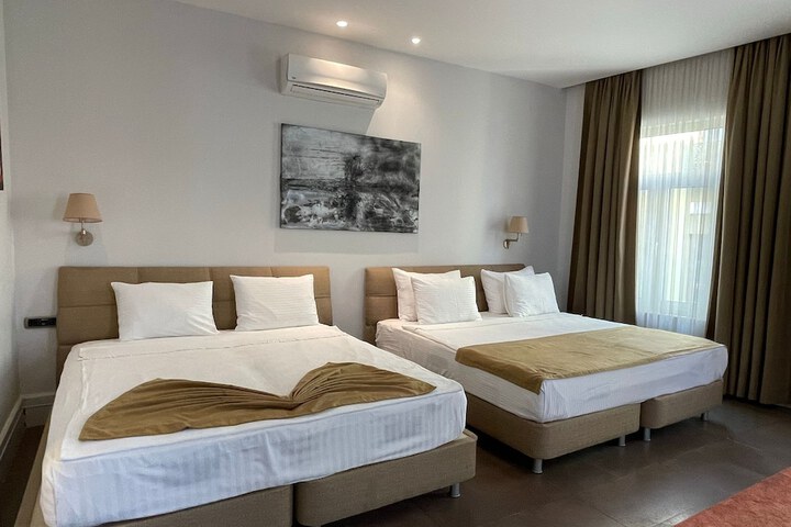 Room 29 of 79
