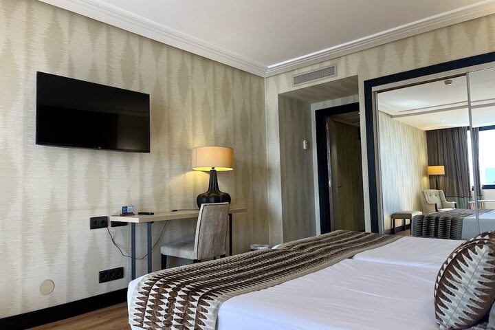 Room 55 of 138