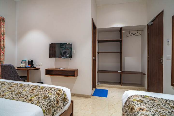 Room 26 of 92