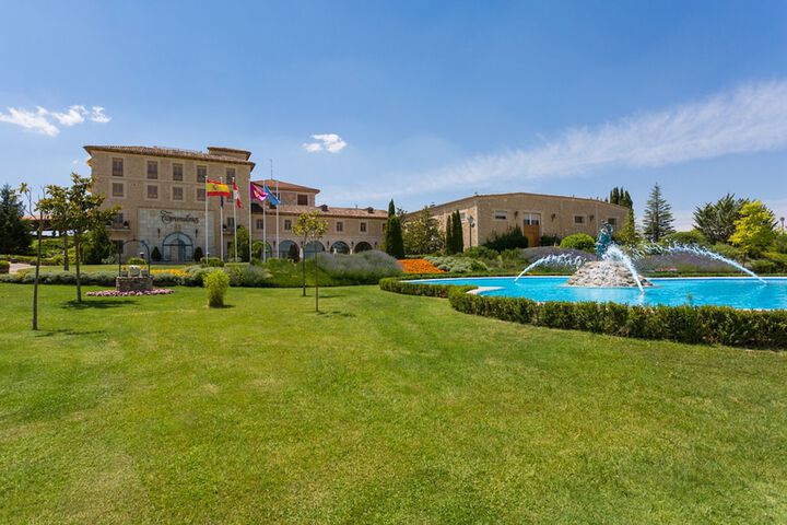 Photo of Hotel Finca Torremilanos