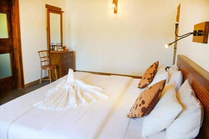 Room 2 of 71