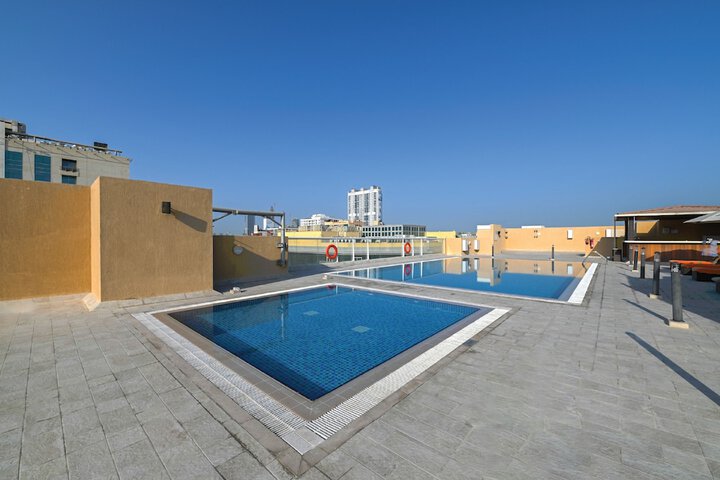 Pool 34 of 47