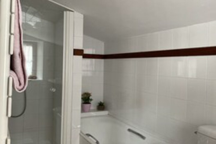 Room 17 of 274