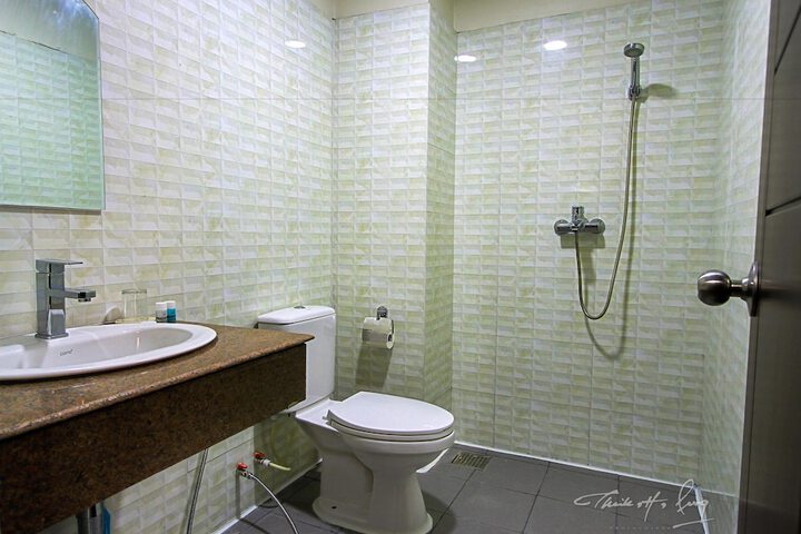 Room 16 of 25