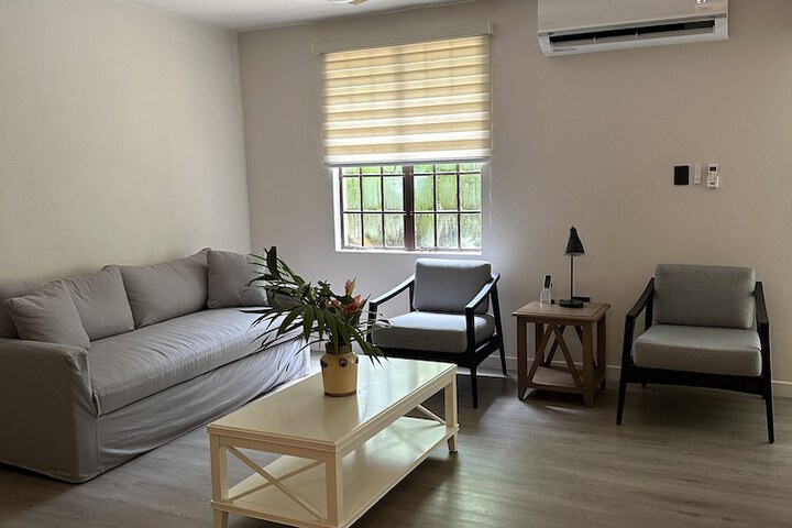 Room 16 of 44