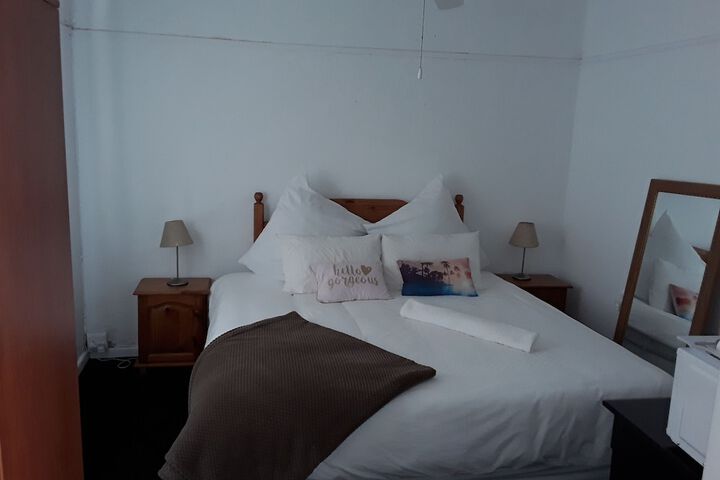 Room 4 of 31