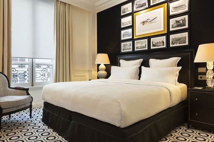 Room 49 of 85